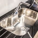 Cocina-Lavaplatos-Simple-Luxor-SI85A-Rectangular-Bajo-y-Sobre-Cubierta-con-Rebalse-Cromado