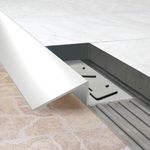 Complementos-de-Instalacion-Perfil-Desnivel-Acero-Inox.-C10E-Mate--25x10x2500-mm