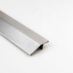 Complementos-de-Instalacion-Perfil-Desnivel-Coliseo-Acero-Inoxidable-c-tabique-C080-Mate-35x2500-mm