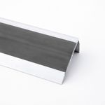 Complementos-de-Instalacion-Perfil-Nariz-Escalon-Aluminio-y-PVC-Gris-APG61-Mate-61x30x2500-mm