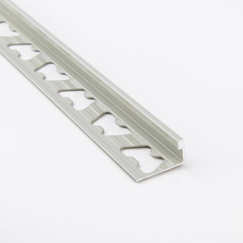 Complementos-de-Instalacion-Perfil-L-Aluminio-Cromo-Brillante-10x2500-mm