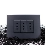Complementos-de-Instalacion-Enchufes-e-Interruptores-Serie-Blue