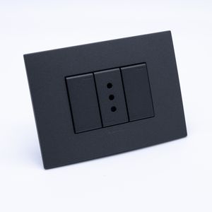 Placa Armada S44 Carbón Tomacorriente 10A 125x45 mm