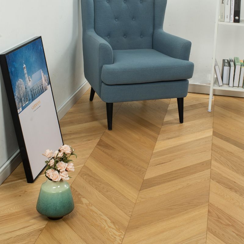 Pisos-y-Muros-Piso-de-Madera-Andes-Alvia-Herringbone-Cafe-92x510x15-mm