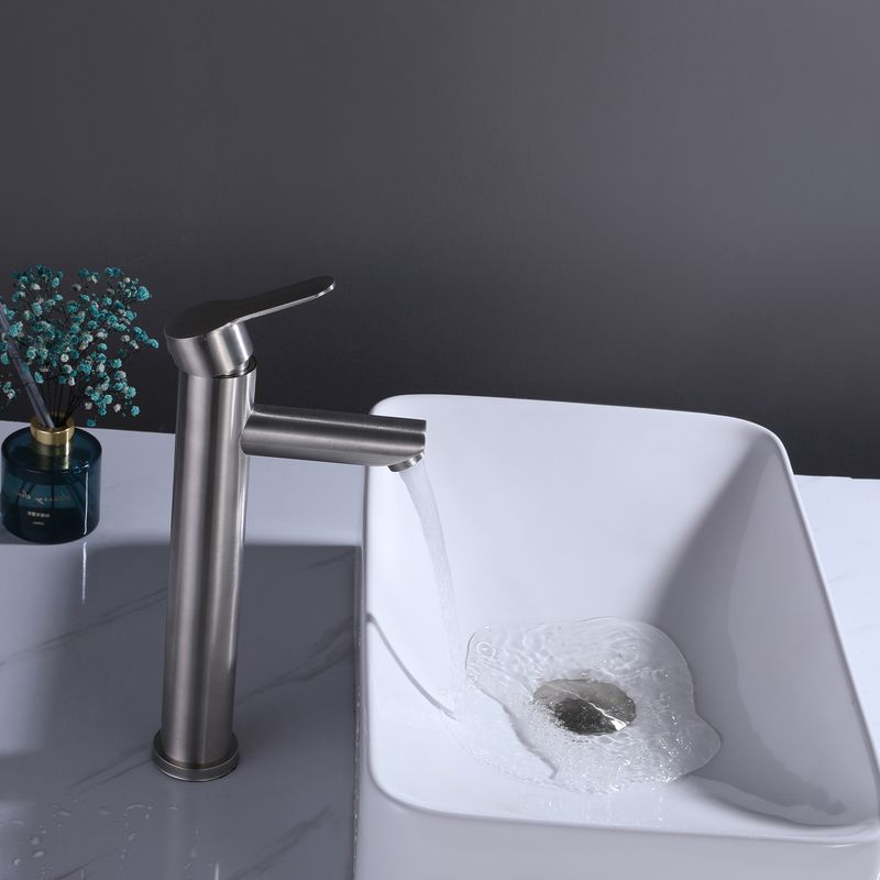 Baños-Griferia-Alta-para-Lavamanos-New-Home-Brushed
