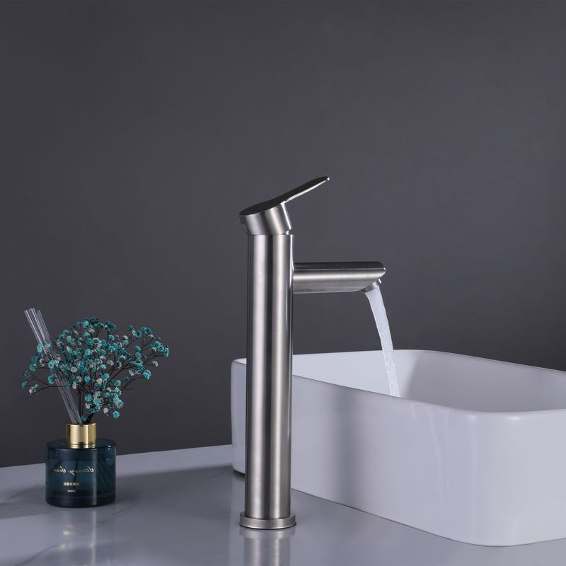Baños-Griferia-Alta-para-Lavamanos-New-Home-Brushed
