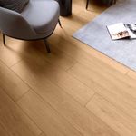 Pisos-y-Muros-Piso-Vinilico-SPC-Sakai-Latte-C-Bisel-180x1220-mm