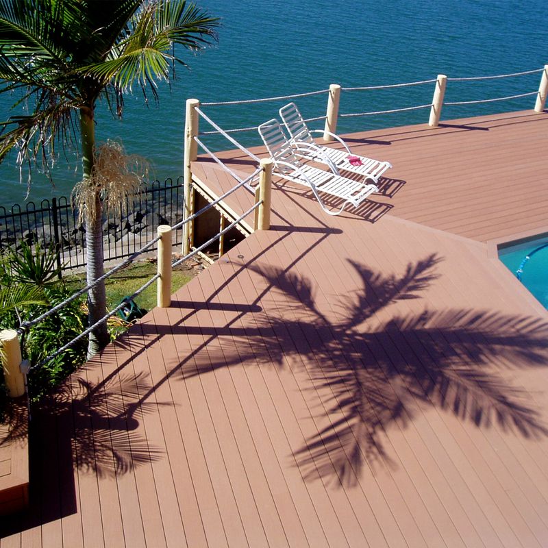 Pisos-y-Muros-Deck-WPC-Ultrashield-Walnut-2800x145-mm