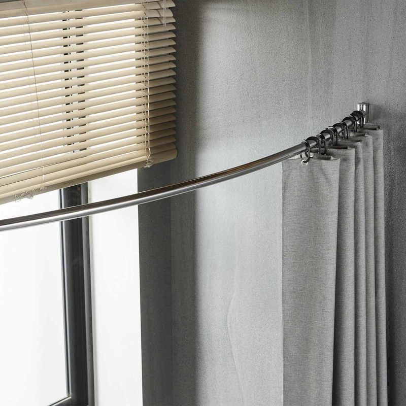 Baños-Barra-Cortina-Curva-Inox-1500-mm