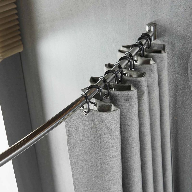 Baños-Barra-Cortina-Curva-Inox-1400-mm