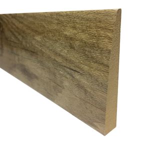 Guardapolvo MDF Pino Champagne 12x70x2400 mm