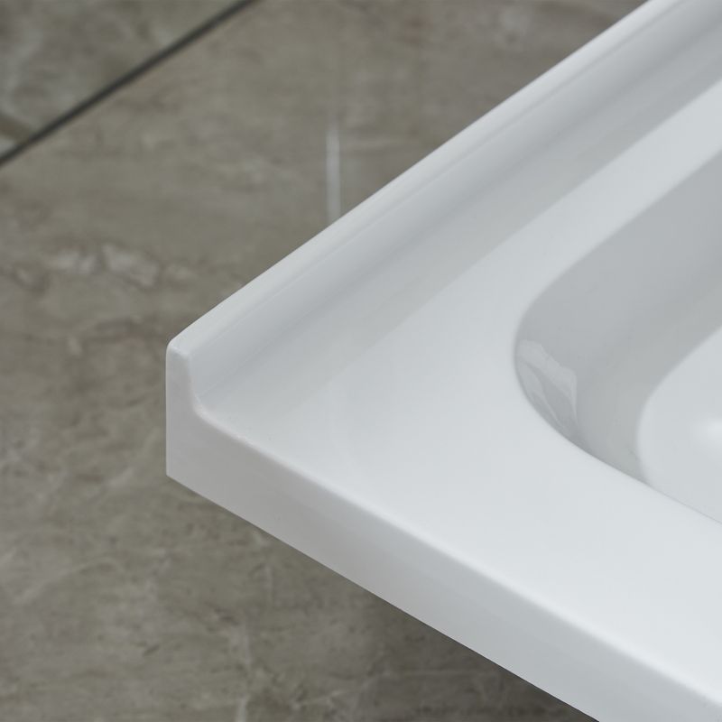 Baños-Receptaculo-Kai-con-Desague-Tres-Lados-con-Pestañas-y-Rejilla-Instalacion-en-Obra-Izquierdo-Blanco-1320x710-mm