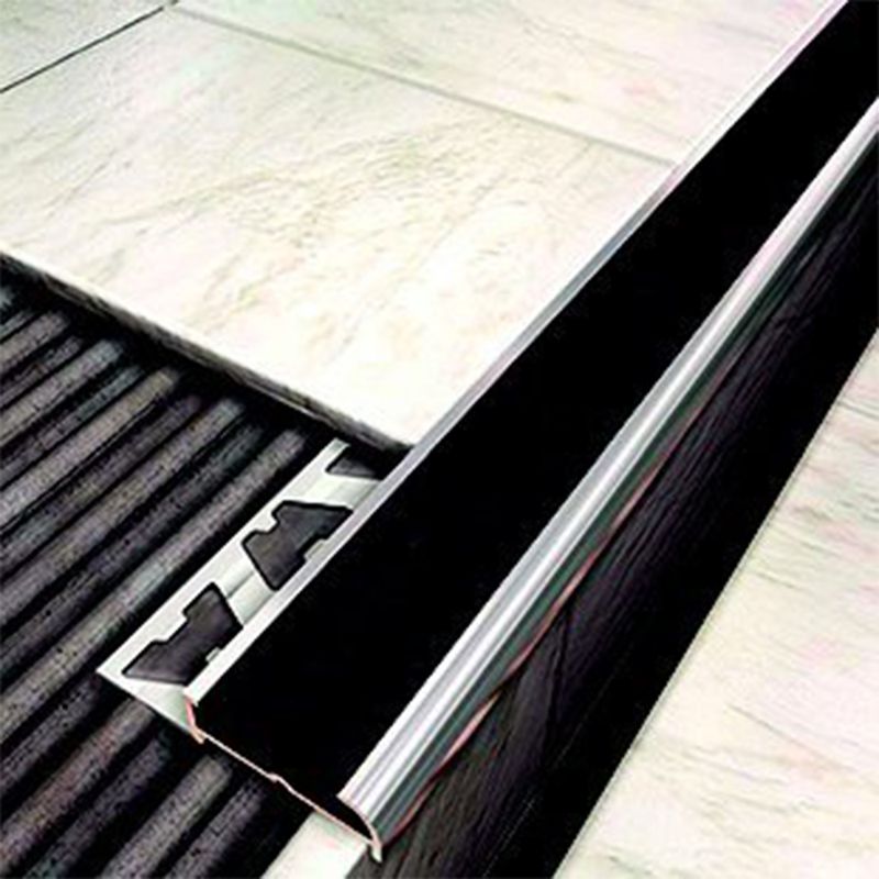 Instalacion-y-Repuestos-Perfil-Nariz-Escalon--Aluminio-y-PVC-Negro-A6NESP-Mate-35x12x1250-mm
