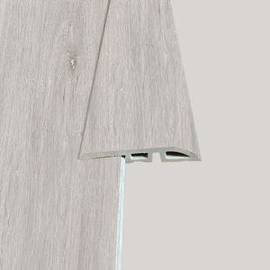 Cubrejunta Compensación PVC Kasumi Latte 7x45x2400 mm