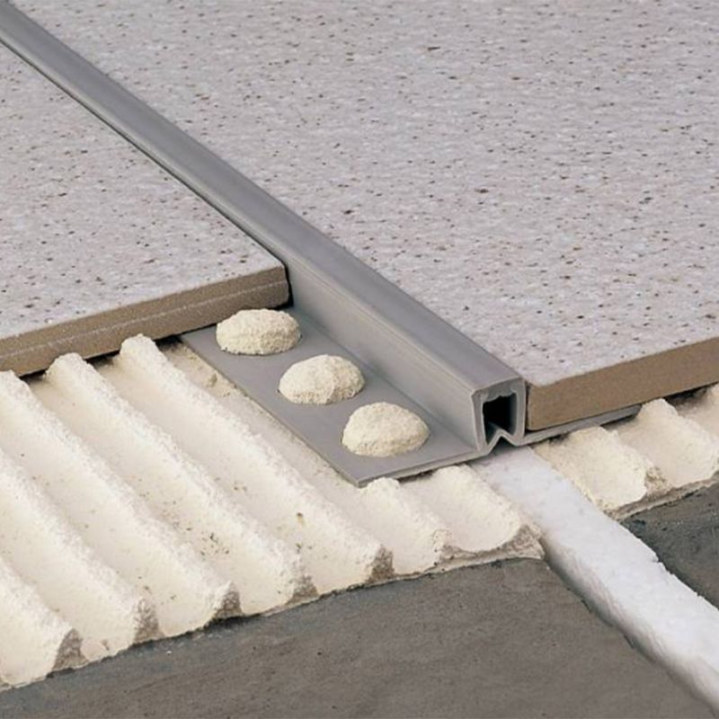 Instalacion-y-Repuestos-Moldura-Novojunta-2-PVC-Gris-Mate-15x2500-mm