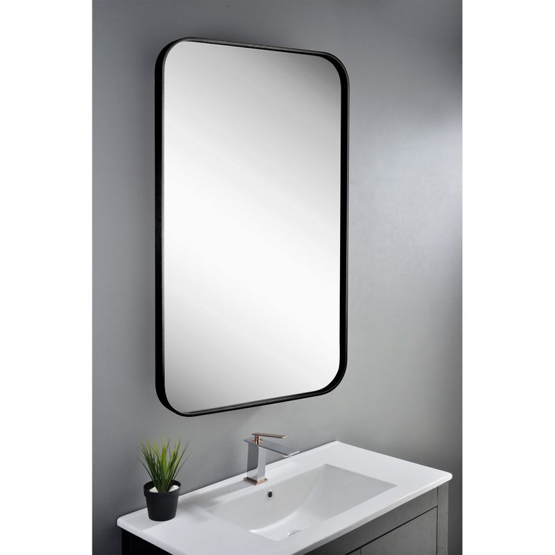Baños-Espejo-Minerva-Esquinas-Redondeadas-Borde-Negro-1000x600-mm