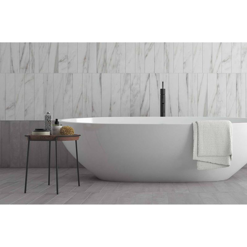 Pisos-y-Muros-Porcelanato-Love-Affairs-Strip-Calacatta-10x50-cm