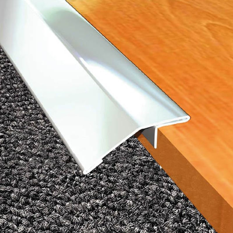 Instalacion-y-Repuestos-Perfil-Desnivel-Coliseo-Acero-Inoxidable-c-tabique-C080-Mate-35x2500-mm