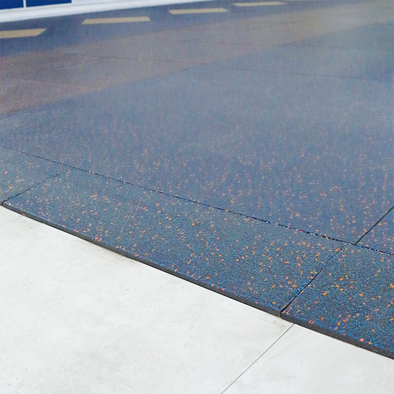 Pisos-y-Muros-Accesorio-para-Caucho-Desnivel-Cosmic-Blue-500x500-mm