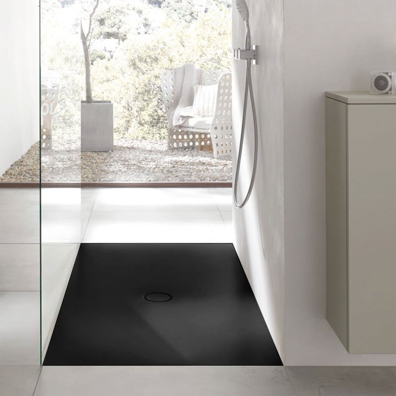 Baños-Receptaculo-Vitrificado-con-Soporte-BetteFloor-Negro-Mate-1300x800x35mm