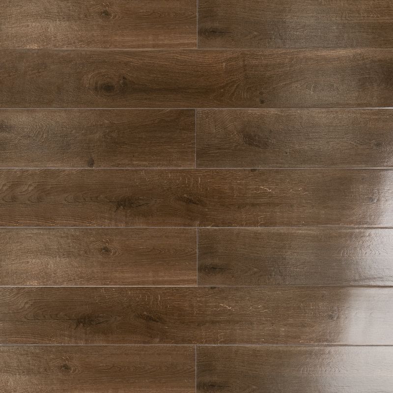 Pisos-y-Muros-Porcelanato-Megeve-Wenge-Oliato-Brillo-20x120-cm
