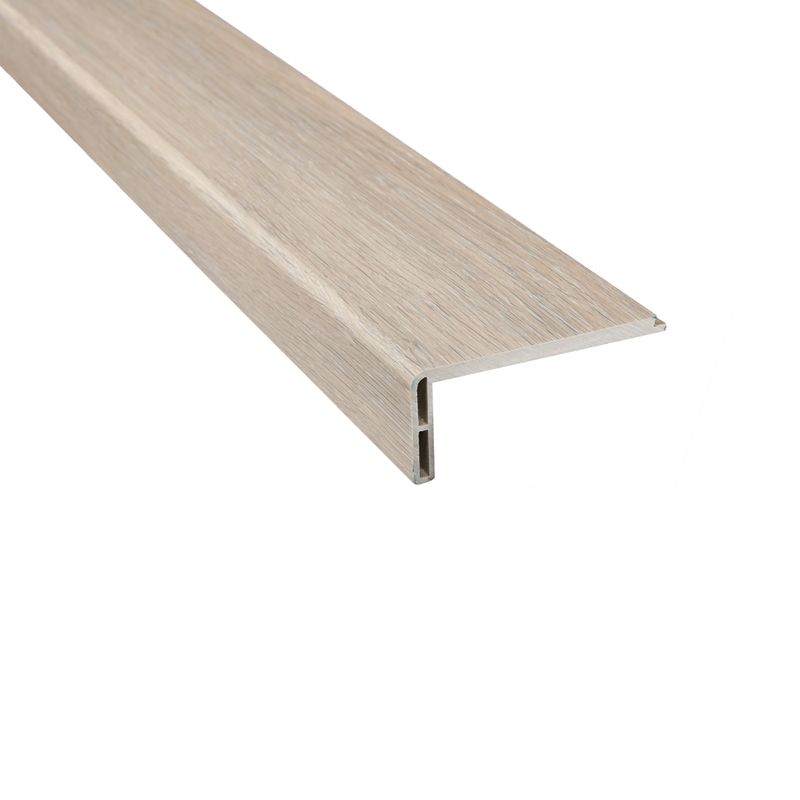 Instalacion-y-Repuestos-Peldaño-PVC-Mystic-Nordic--35x82x2400-mm
