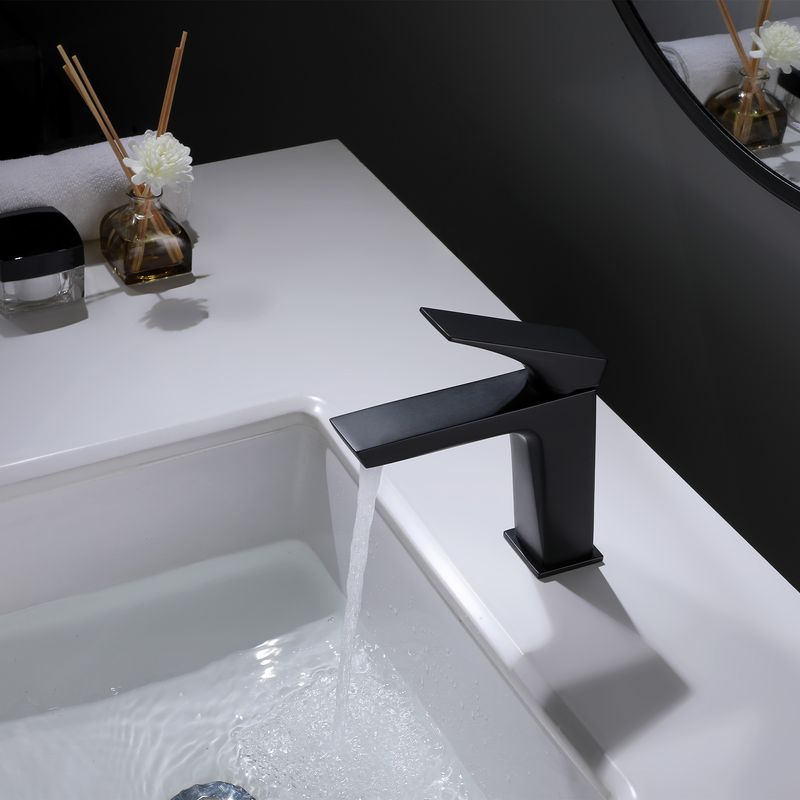 Baños-Griferia-Lavamanos-Kubika-11-cm-Coldstart-S-Desague-Negro-Mate