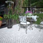 Pisos-y-Muros-Porcelanato-La-Boheme-Blanco-y-Gris-Mate-20x20-cm
