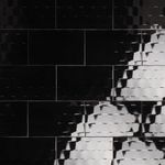 Pisos-y-Muros-Ceramica-Muro-Frost-Waves-Black-Brillante-25x40-cm