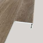 Instalacion-y-Repuestos-Nariz-de-Grada-PVC-Sakai-Natural-35x82x2400-mm