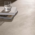 Pisos-y-Muros-Porcelanato-Sintese-Platina-Gris-Mate-60x60-cm