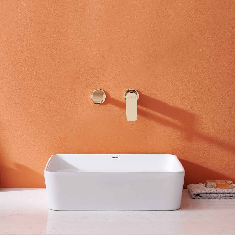 Baños-Griferia-Lavamanos-Urban-Muro-18-Cm-sin-Desague-Dorado
