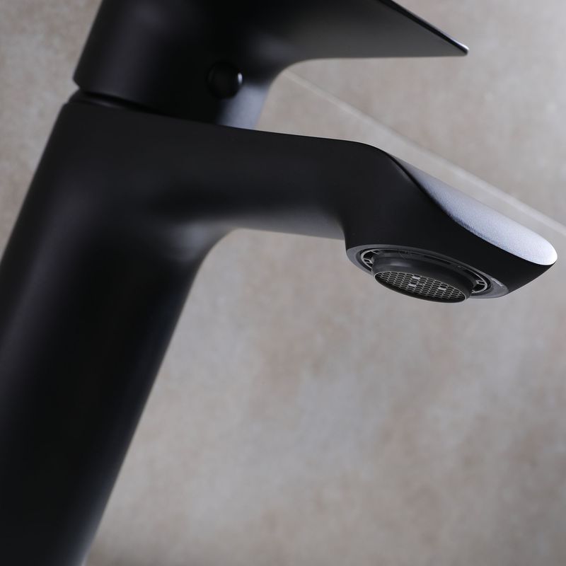Baños-Griferia-Lavamanos-Urban-N-9-Cm-sin-Desague-Negro-Mate