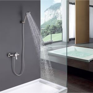 Griferia Ducha Newhome Expuesta Con Set Soporte Ducha Brushed